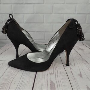 Dani Black sz 7 gray suede pointy heels tassels